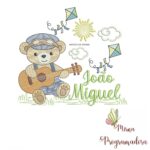 Matriz de Bordado Cenário Ursinho Violão João Miguel