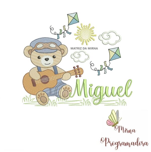 Matriz de Bordado Cenário Ursinho Violão Miguel