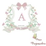 matriz de bordado Brasão Flores Borboletas Ayla Sophia